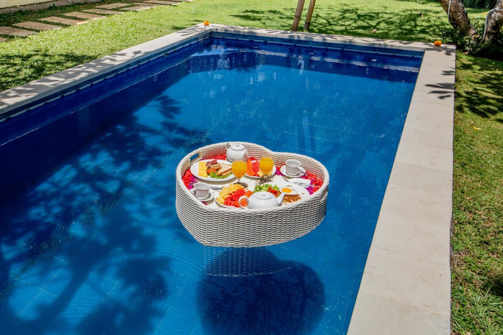 Villa Lodek Deluxe Seminyak Extérieur photo