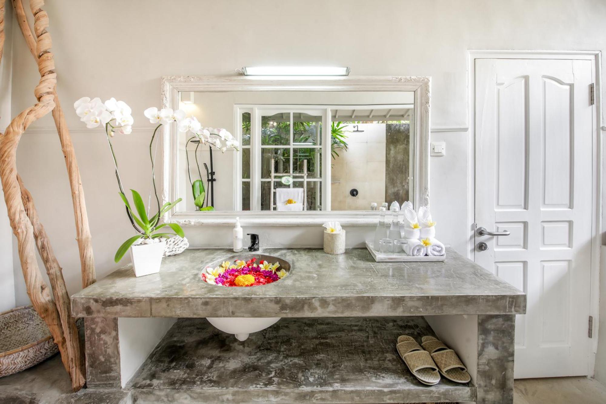 Villa Lodek Deluxe Seminyak Extérieur photo