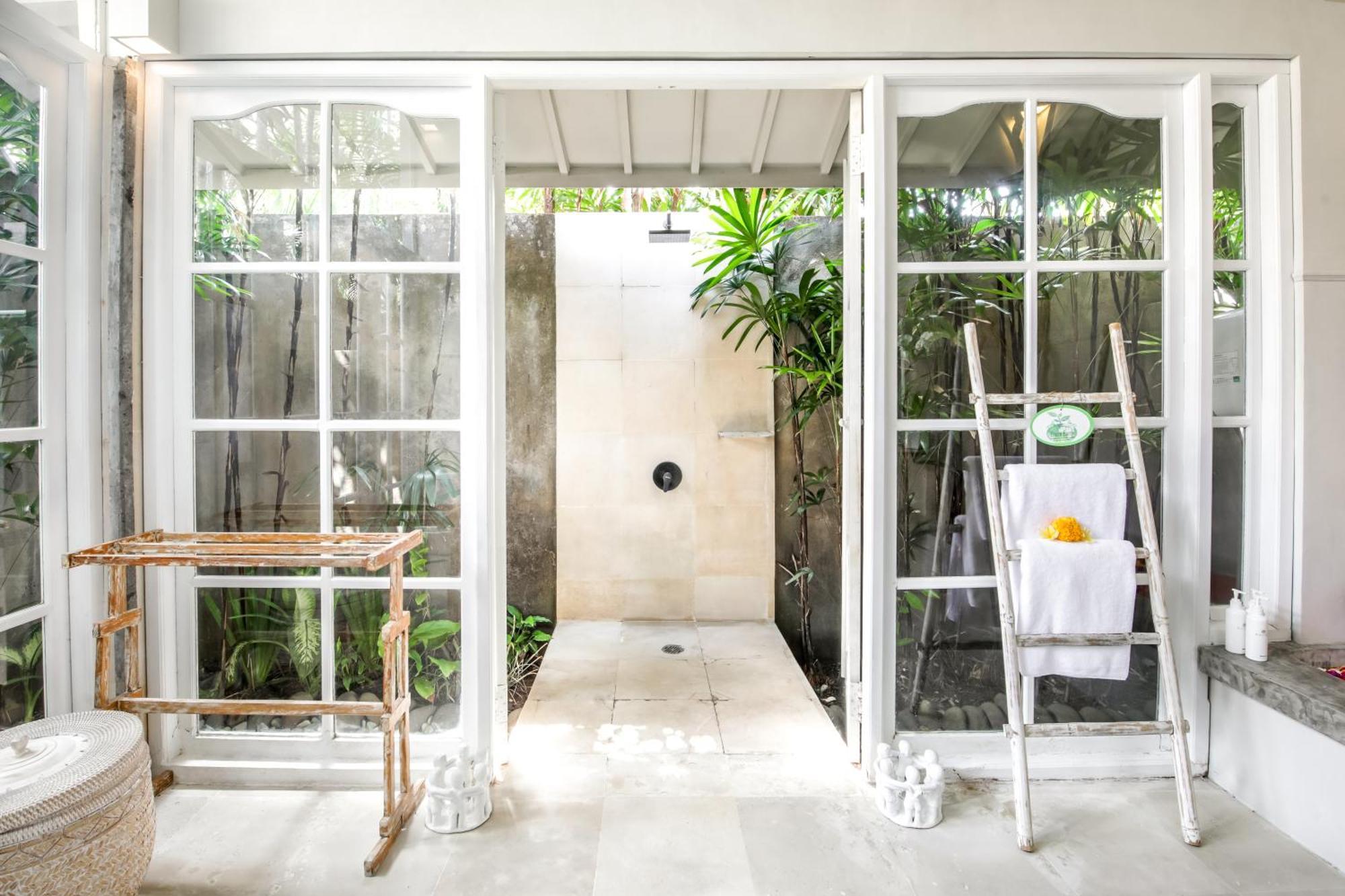 Villa Lodek Deluxe Seminyak Extérieur photo